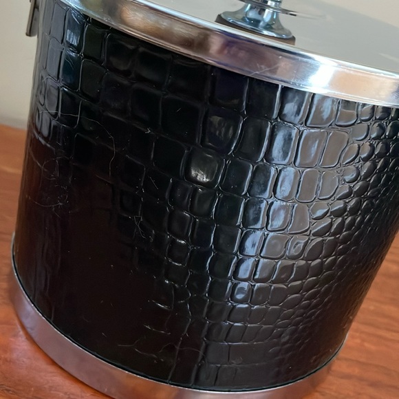 Atapco MCM 1960s 1970s croc embossed teal handle ice bucket barrage - Picture 2 of 16